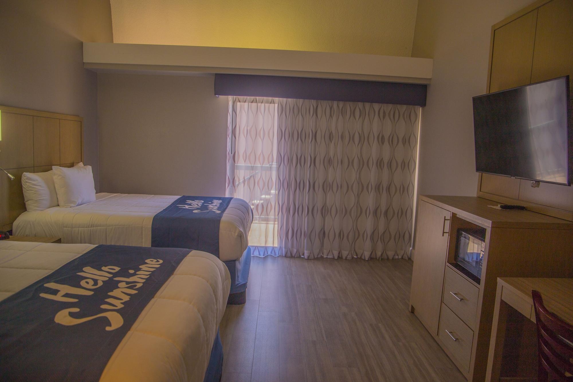Days Inn By Wyndham Redwood City Exteriör bild